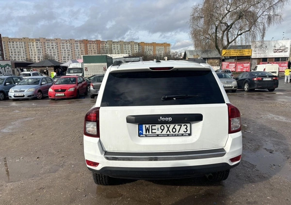 Jeep Compass cena 34900 przebieg: 150000, rok produkcji 2015 z Warszawa małe 79